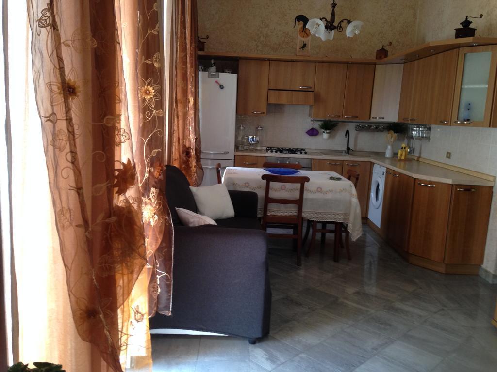 Casa Vacanza "Marina San Giuseppe" Ventimiglia Exterior photo